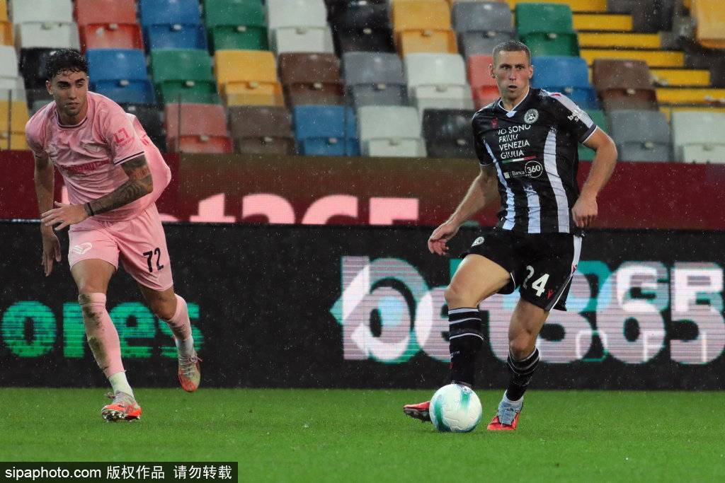 那不勒斯续约安古伊萨:从意甲冠军到未来的中场核心,他的价值在哪里?