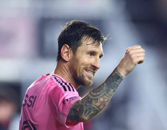 梅西38岁再创辉煌:头球破门 美职联30球全场欢呼